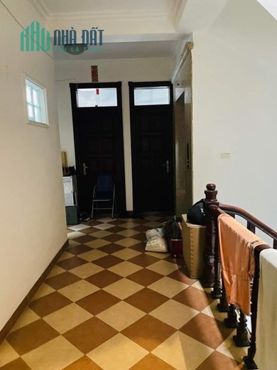 Bán nhà mặt phố Thuỵ Khuê, Tây Hồ 105m2, 7 tầng, MT 5.2m giá 40 tỷ