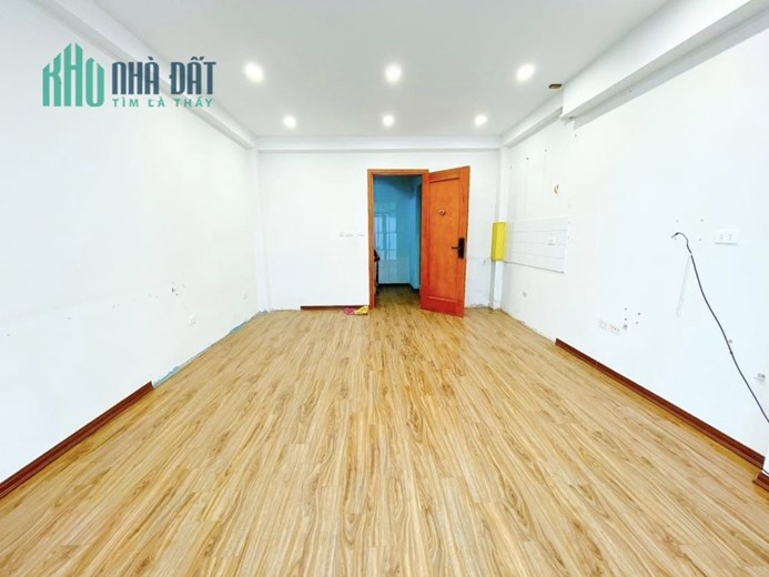 BÁN NHÀ ĐẸP MẶT PHỐ KD - TT CẦU GIẤY 33M2, 5 TẦNG, GIÁ 9.5 TỶ - KD ĐỈNH.