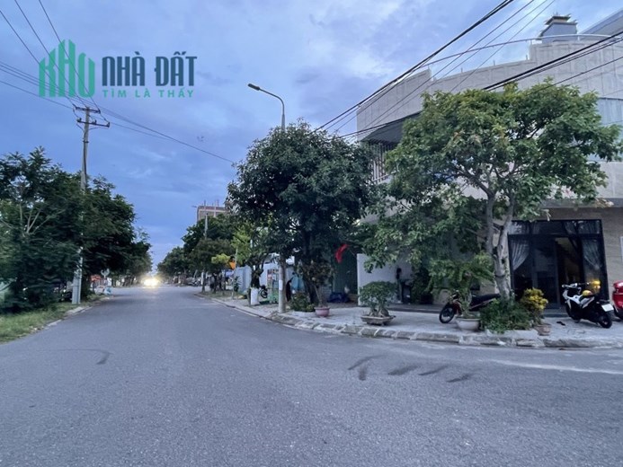 NHÀ MẶT TIỀN  ĐƯỜNG 5.5 THANH KHÊ 73M2  CHỈ 3,5 TỶ,  200M TỚI BIỂN
