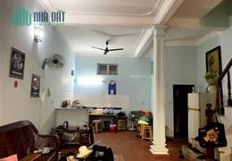 Bán Nhà Phố Võ Văn Dũng Quận Đống Đa. 61m Xây 5 Tầng Mặt Tiền 5.5m Nhỉnh 17 Tỷ. Cam Kết Ảnh Thật Mô