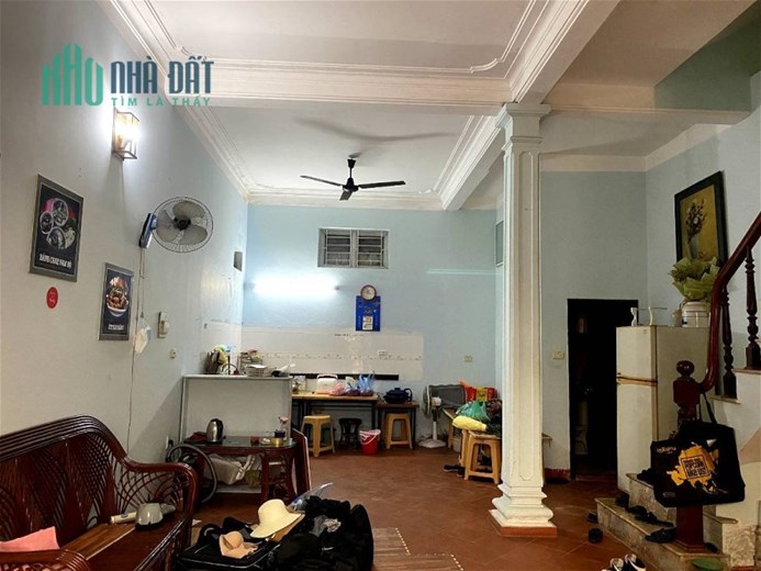 Bán Nhà Phố Võ Văn Dũng Quận Đống Đa. 61m Xây 5 Tầng Mặt Tiền 5.5m Nhỉnh 17 Tỷ. Cam Kết Ảnh Thật Mô