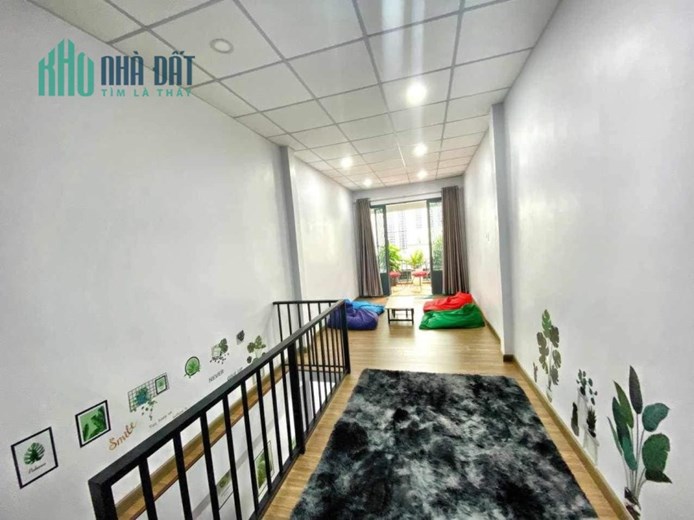 BÁN  GẤP NHÀ MUÔN VÀN TIỆN ÍCH XUNG QUANH. PHÚ NHUẬN GIÁP QUẬN 1 , QUẬN 3 , 43M2 , NHÀ 2 TẦNG HOÀN