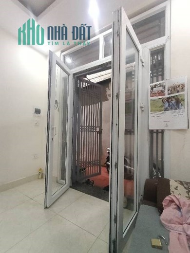 BÁN NHÀ NGUYỄN VĂN LINH, DT 50, 2 TẦNG, GIÁ 2,7 TỶ. NHÀ DÂN XÂY.