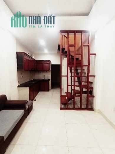 BÁN NHÀ NGUYỄN VĂN LINH, DT 50, 2 TẦNG, GIÁ 2,7 TỶ. NHÀ DÂN XÂY.