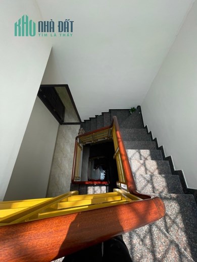 Cần bán nhà Lê Đình Cẩn Bình Tân .DT 110m2 giá nhỉnh 8 tỷ