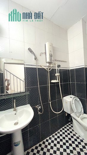 GIẢM 500 TRIỆU bán gấp nhà hẻm 3m Đỗ Thúc Tịnh P. 12, Q.  Gò Vấp