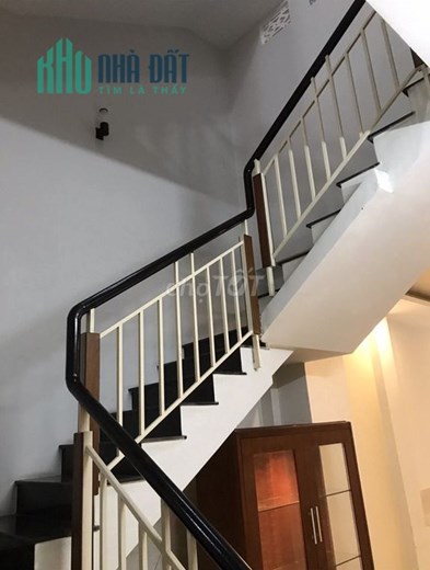 Nhà đẹp 3 tầng Mặt tiền đường Khu Bàu Cát, 4 phòng ngủ
