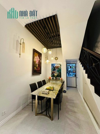 Bán nhà Nguyễn Đình Chiểu, Hai Bà Trưng 70m, 5T thang máy, 5PN, ở VIP, giá 17.9 tỷ. LH: 0366051369