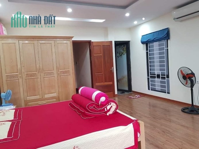 BÁN NHÀ CỔ LINH  - 35M –NHÀ ĐẸP CHẮC CHẮN- ĐẨY ĐỦ NỘI THẤT