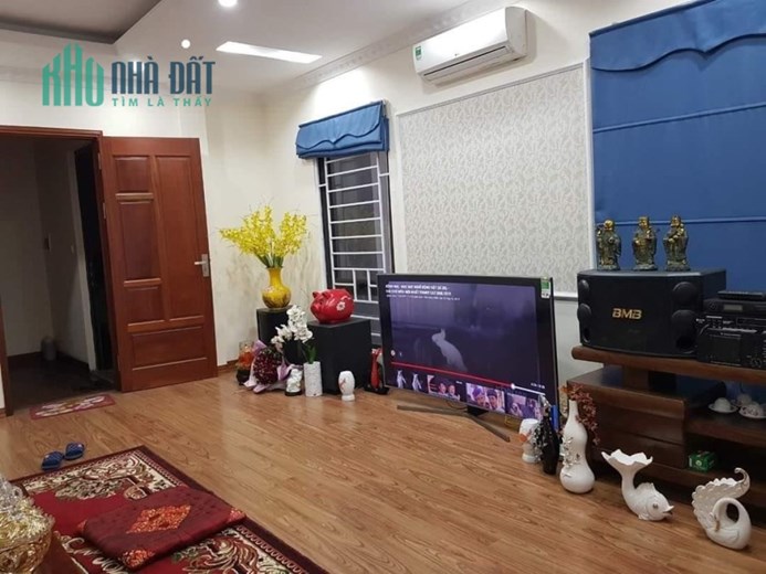 BÁN NHÀ CỔ LINH  - 35M –NHÀ ĐẸP CHẮC CHẮN- ĐẨY ĐỦ NỘI THẤT