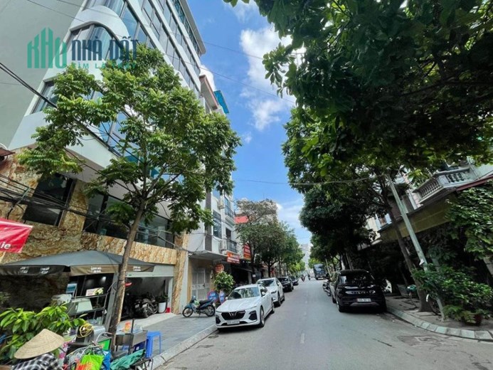 BÁN NHANH TÒA VP TRUNG TÂM QUẬN CẦU GIẤY 130M2, 9T 1 HẦM, MẶT TIỀN 9,8M.