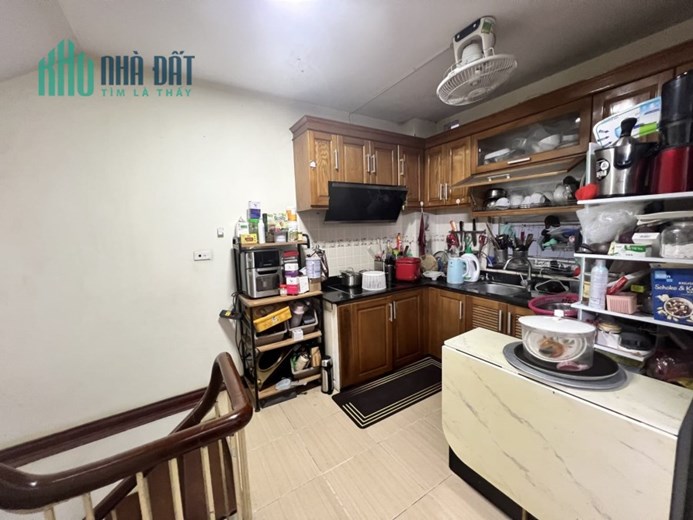 Bán nhà Lạc Long Quân, 40m2, 5T, ô tô, kd, 6,5 tỷ, lô góc, Tây Hồ.