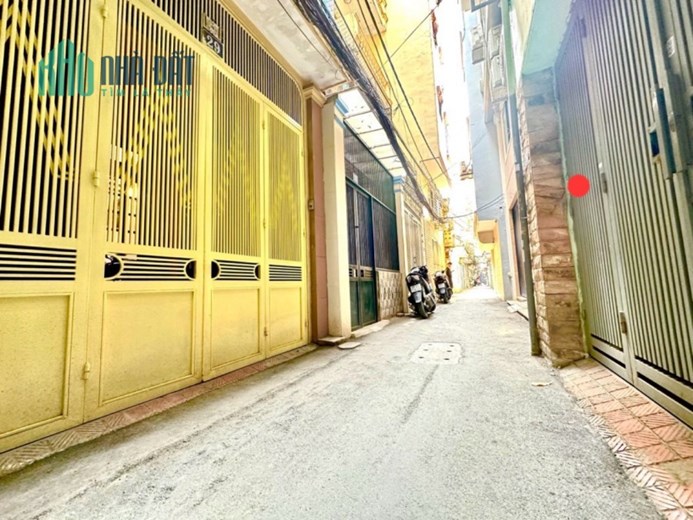 BÁN NHÀ PHỐ KIM NGƯU, QUẬN HAI BÀ TRƯNG, NHÀ CÁCH PHỐ LỚN 1 NHÀ, SAU KHI MỞ ĐƯỜNG TƯƠNG LAI RA MẶT