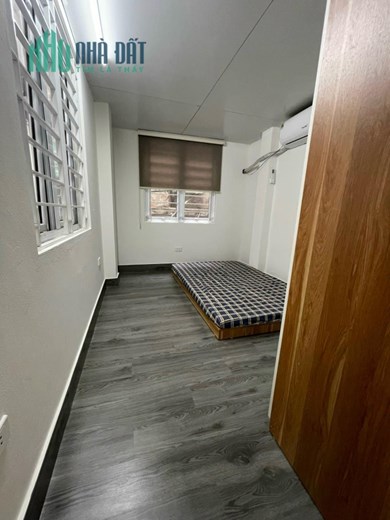 Chỉ 3 tỷ có ngay nhà 30m2, lô góc Trường Chinh Đống Đa về ở luôn đón Tết, ngõ trước nhà hơn 2m SH