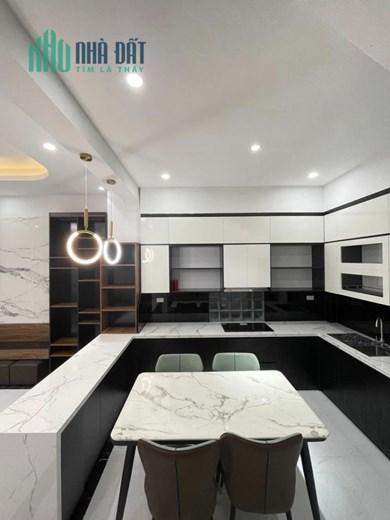 Bán nhà phân lô Lạc Trung, 57m2 x 5 tầng,Lô Góc, Tháng Máy , Gara ô tô, 0945676597