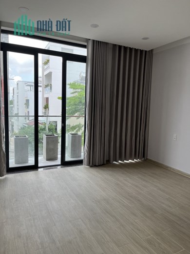 BIỆC THỰ 4 TẦNG - 11 PN KHU DÂN CƯ ĐỒNG BỘ AN PHÚ ĐÔNG- GIÁP GÒ VẤP CHỈ 9X TỶ