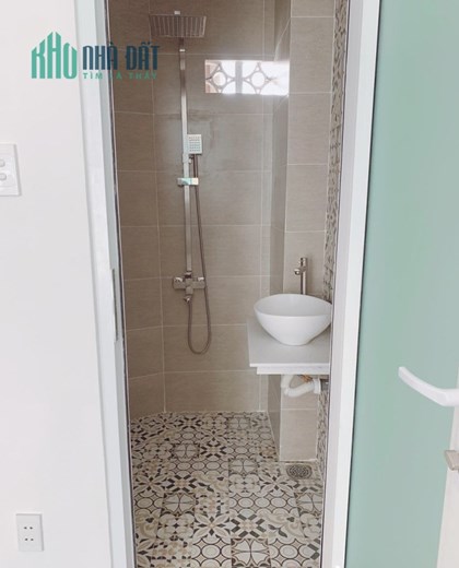 3.5 TỶ NHÀ 1 TRỆT 1 LẦU ĐÚC HẺM XE BA GÁC CÁCH 5 CĂN RA MẶT TIỀN ĐƯƠNG SỐ 7