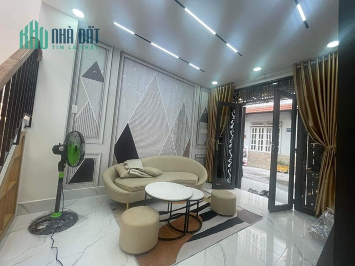 35M2 NGUYỄN VĂN CÔNG - P3 -  GÒ VẤP - GIÁ CHỈ NHỈNH 3 TỶ. HẺM OTO LÔ GÓC CÔNG NHẬN ĐỦ.