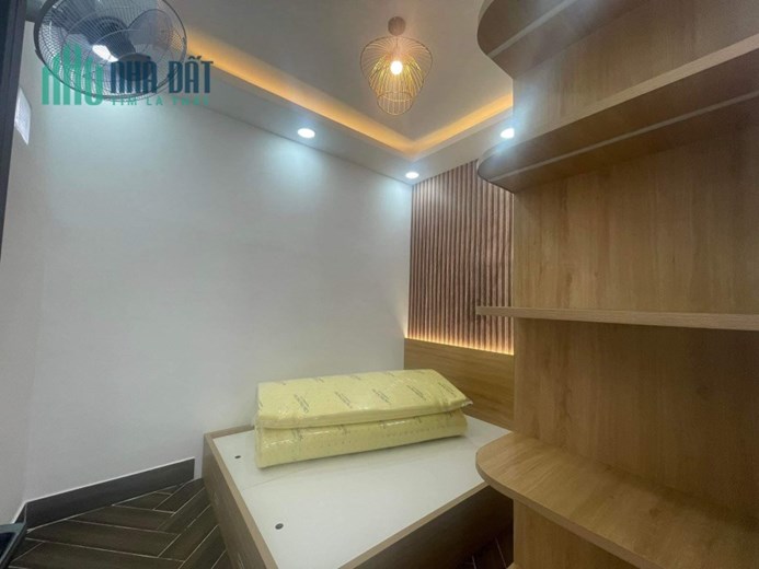 35M2 NGUYỄN VĂN CÔNG - P3 -  GÒ VẤP - GIÁ CHỈ NHỈNH 3 TỶ. HẺM OTO LÔ GÓC CÔNG NHẬN ĐỦ.