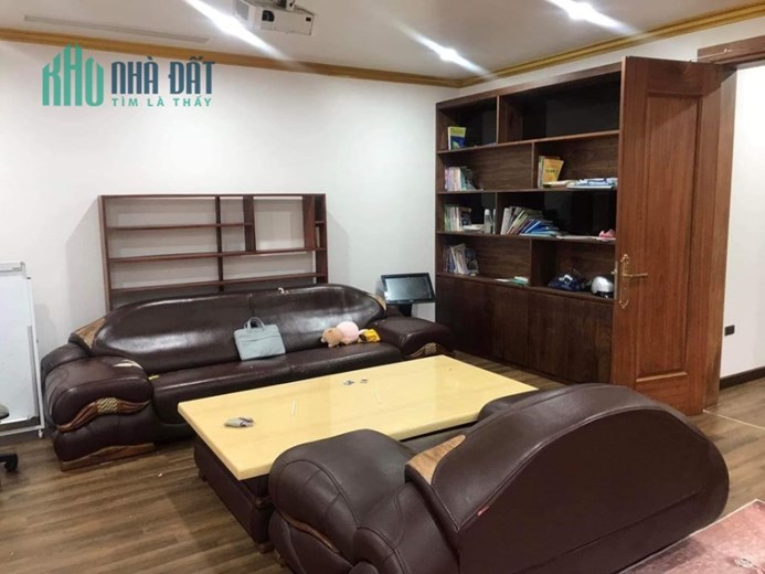 Bán nhà phố Lạc Trung, 56m2 x 5 tầng,Lô Góc, Tháng Máy , Gara , giá 7 tỷ800