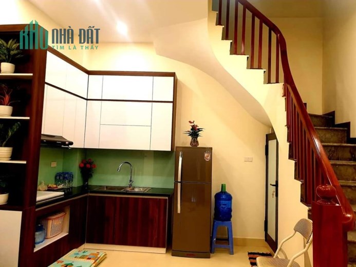 SIÊU PHẨM HÀO NAM  NGÃ 6 Ô CHỢ DỪA _NGÕ THOÁNG GẦN ĐHMT