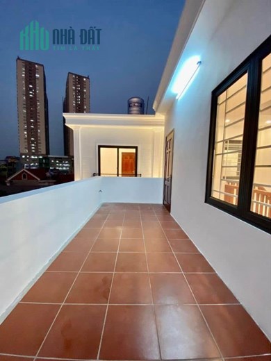 Nhà đẹp giá rẻ Lai Xá Siêu Đẹp Thiết kế 5 tầng - Cách đường 32 chỉ 50m