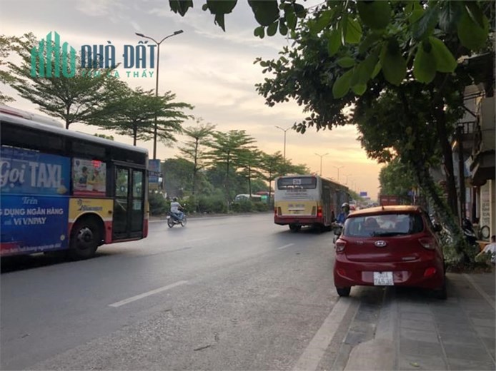 BÁN NHÀ SÀI ĐỒNG – 40M – MẶT TIỀN 3.8 – 2,35 TỶ