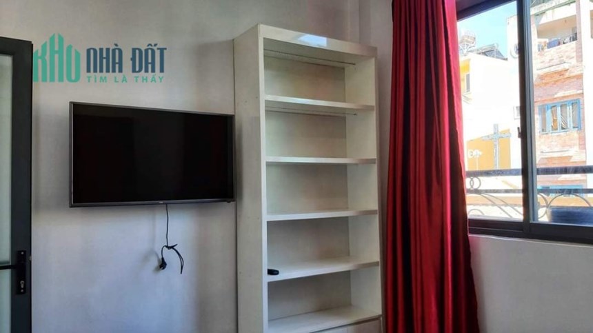 QUẬN PHÚ NHUẬN, HẺM Ô TÔ, 40 M2, 5 TẦNG , Hoàng Văn Thụ 6tỷ9
