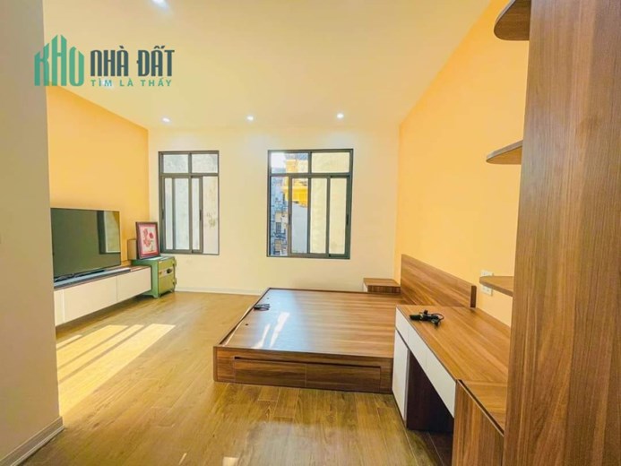 HỐ LÁNG HẠ SIÊU HIẾM -6 TẦNG  NHÀ ĐẸP Ở LUÔN - GẦN PHỐ - TƯƠNG LAI RẠNG NGỜI