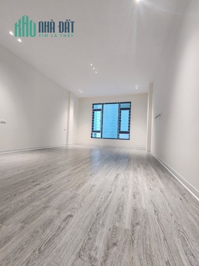 Chính chủ bán căn nhà mới xây tại ngõ 105/21 phố Yên Hòa, Cầu Giấy.