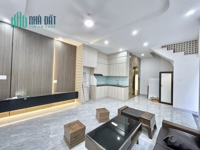 HIẾM KHÔNG CÓ CĂN THỨ 2 - NHÀ ĐẸP 7 TẦNG THANH XUÂN, 45M2, LÔ GÓC, THANG MÁY
