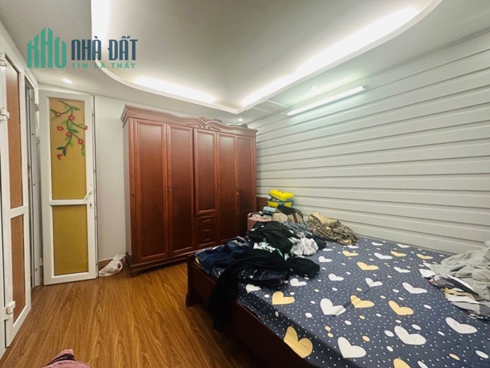 Bán nhà phố Nguyễn An Ninh, ngõ nông, rộng, dân trí cao, nhà đẹp, 60m, 5PN, 7.4 tỷ