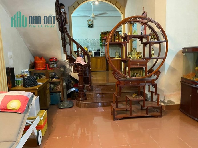 40m Mặt Tiền 4.5m Nhỉnh 10 Tỷ Phân Lô Ô Tô Chạy Vòng Quanh Phố Hoàng Quốc Việt Cầu Giấy. Nhà Chủ Tự