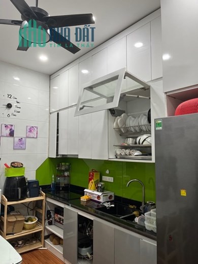 ,CHÍNH CHỦ NHÀ GẦN PHỐ TÔN ĐỨC THẮNG 
DT 32m. 3 tầng. MT 3,2m.  Bán 2,99 tỷ có bớt