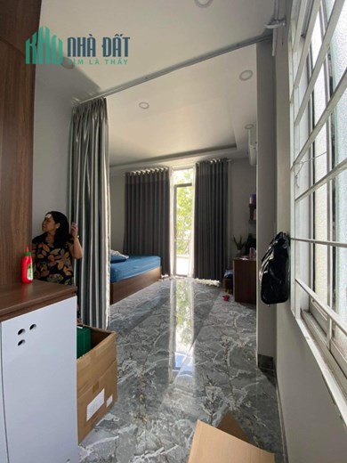 SỐC!!!
CHỦ GIẢM 3 LẦN TỔNG 3 TỶ - GIÁ 9.4 TỶ
MẶT TIỀN TÂN PHÚ - 4 LẦU Ở LIỀN - 2 MẶT TIỀN THÔNG