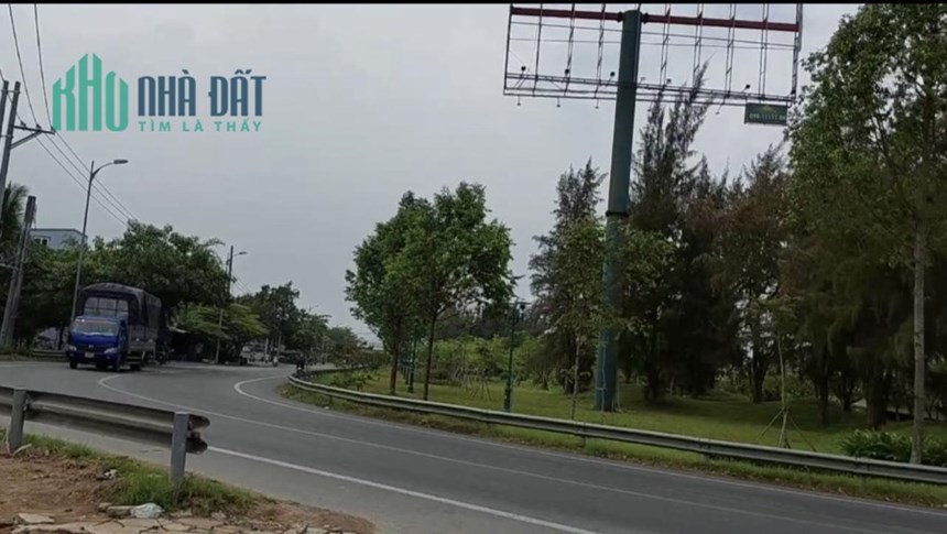 CHÍNH CHỦ - BÁN ĐẤT mặt tiền đường Nguyễn Thị Thập, đối diện cầu Rạch Miễu