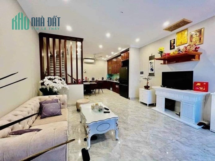Deal Cực Sốc, Nhà Lê Trọng Tấn, Ô tô Đỗ Cửa, 5.6 tỷ