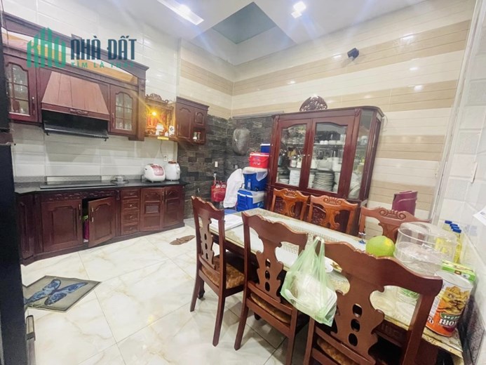 HIẾM - MẶT PHỐ TÂY SƠN - TÂN QUÝ - VỊ TRÍ VIP