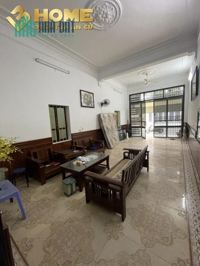 MT2112. CHO THUÊ NHÀ MẶT ĐƯỜNG PHẠM TỬ NGHI - NGHĨA XÁ 3 NGỦ ĐỒ CƠ BẢN