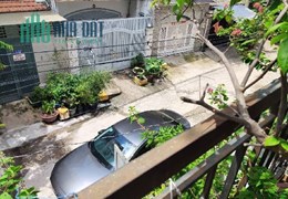 BÁN NHÀ HOÀNG QUỐC VIỆT - 80M2 - NGANG 5M CHỈ NHỈNH 10 TỶ. L/H: 0908918860