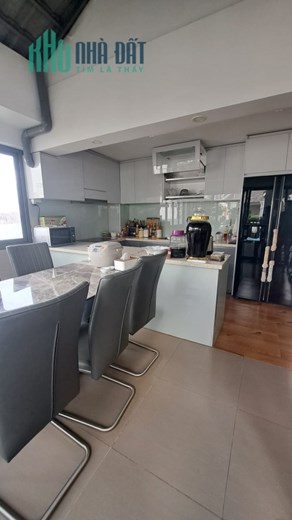 Bán nhà Hoàng Quốc Việt ( KDC Tạ Thị Ngọc Thảo) 80m2 - 5 Tầng, ST.