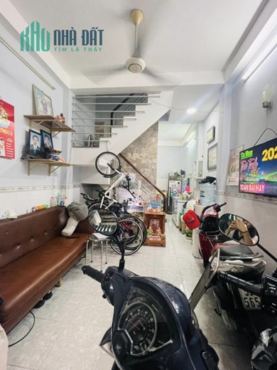 TRẦN VĂN ƠN - TÂN PHÚ- HXH - 3 TẦNG BTCT - 30M2 - NỞ HẬU TÀI LỘC