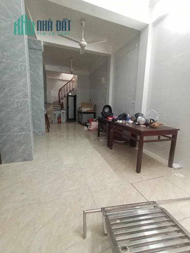 Cho thuê nhà Hạ Đình, 35m2, 3T, 3N, 10tr, VP, Thanh Xuân.