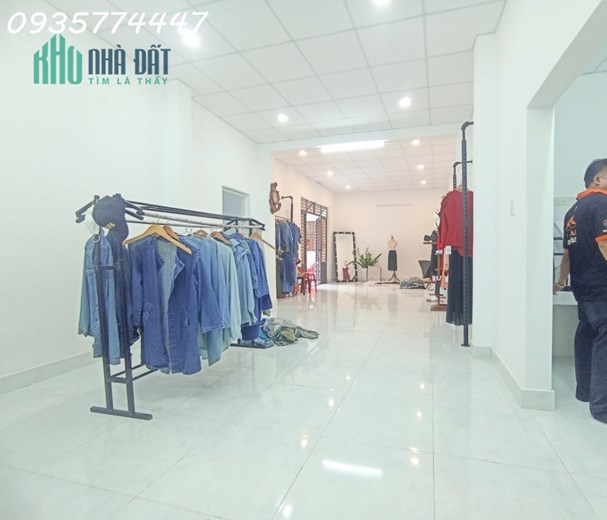 Giảm gấn 1 tỷ Nhà Lê Duẩn,Khu vực mua sắm sầm uất Đà Nẵng, 112m2 chỉ còn 2 tỷ 3