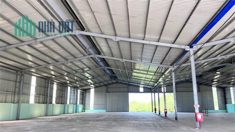 Cho thuê nhà xưởng ngoài kcn, sẵn xưởng sản xuất nhiều ngành nghề. xa KDC