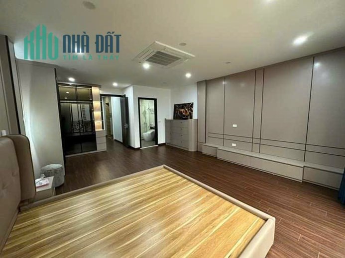 Đẳng cấp Nhà Đẹp 6 Tầng Thang Máy Nguyễn Văn Cừ, Lô Góc Gara Ôtô, KD, 60m2, Nhỉnh 13 Tỷ.