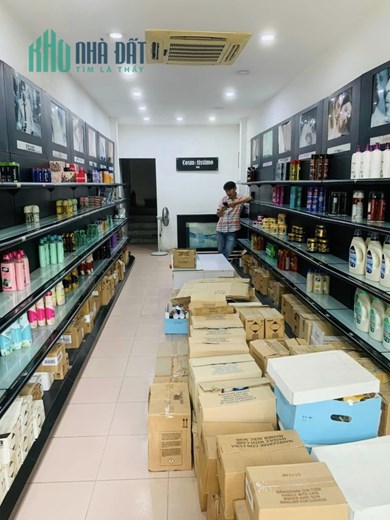 Cho thuê nhà mặt phố Xã Đàn, Hà Nội Diện tích: 45m2 x 6 tầng