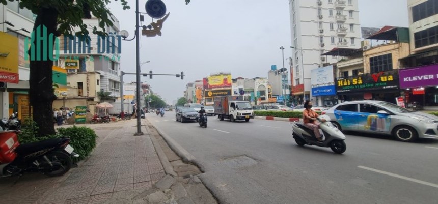 NHÀ NGUYỄN VĂN CỪ SÁT MẶT PHỐ, NGÕ Ô TÔ THÔNG TỨ TUNG, THÔNG SỐ ĐẸP,  TRUNG TÂM LONG BIÊN