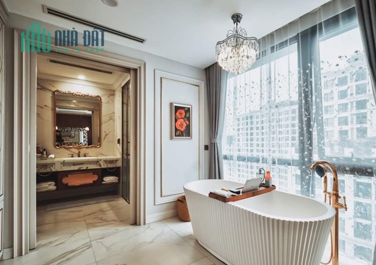 Tôi bán Biệt thự Lô Góc KĐT Pháp Vân gần phố Trần Thủ Độ 330m2 chỉ 42.68 tỷ. LH 0989.62.6116
