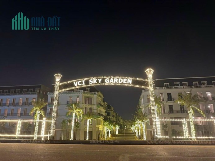 Bán căn Shophouse ngã tư, trục chính KĐT VCI sky garden. DT 293.3m2
